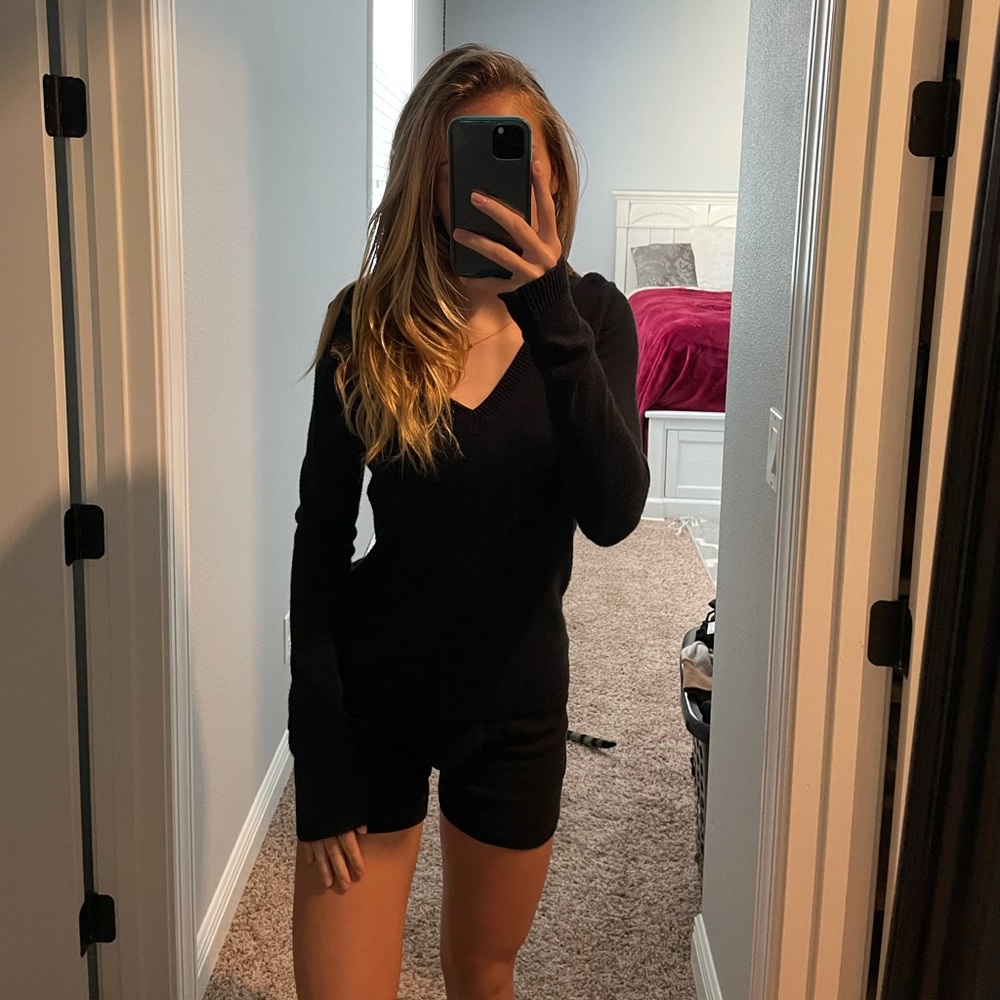 black long-sleeve v-neck